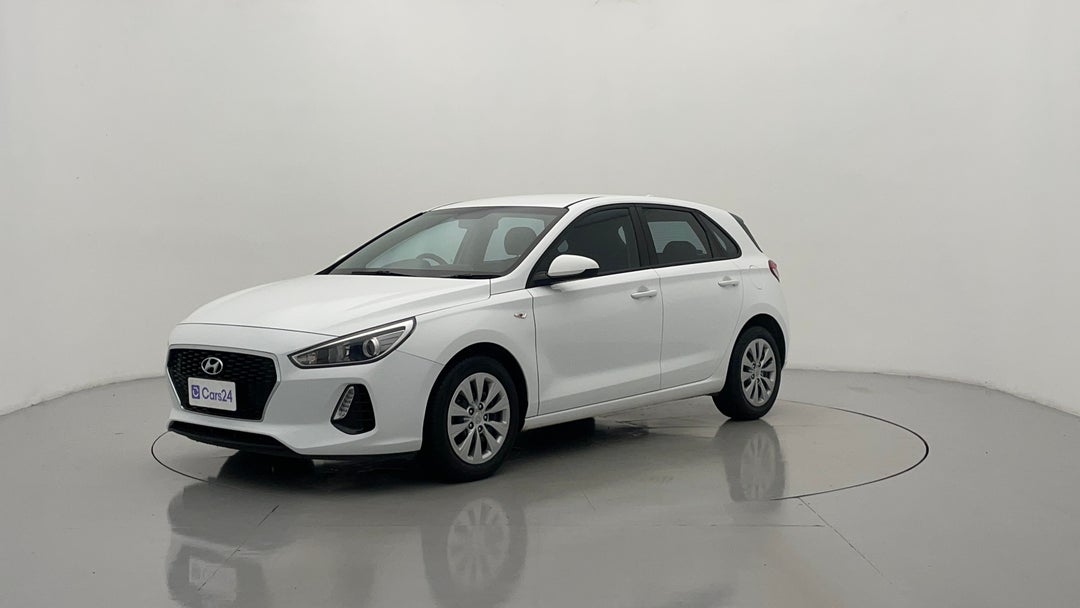 Left Front Diagonal (45- Degree) View