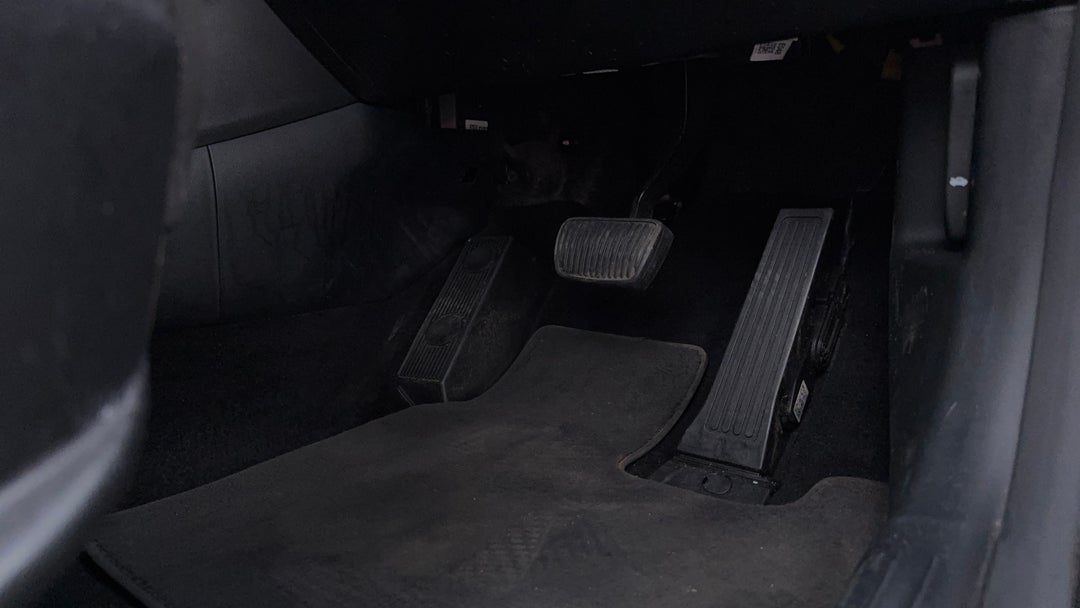 Pedals and Footmat