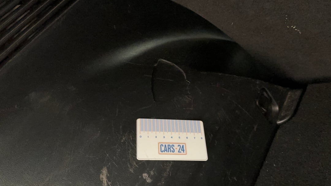 Boot Interior Scratch