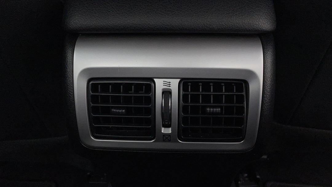 2013 Toyota Aurion Presara, Automatic, 125222 km, Rear A/C Vent