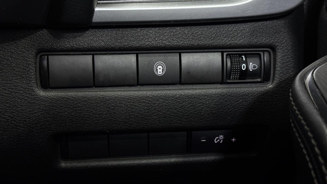 2024 Nissan X-trail St (4WD), Automatic, 51016 km, Utility Switches/Buttons