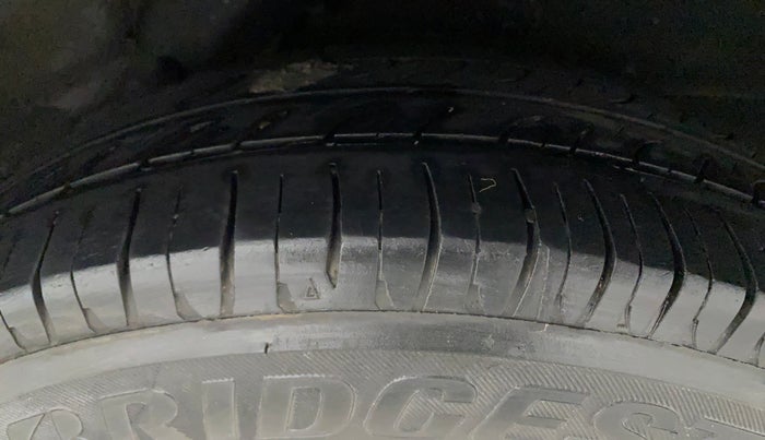 2013 Hyundai i10 MAGNA 1.1, Petrol, Manual, 80,781 km, Left Rear Tyre Tread
