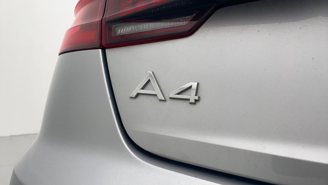 Badge (Boot Left Side)