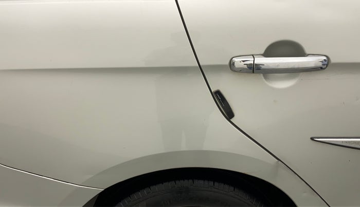 2017 Maruti Ciaz DELTA 1.4 MT PETROL, Petrol, Manual, 44,150 km, Right quarter panel - Minor scratches