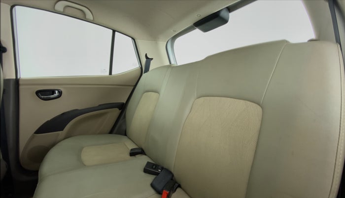 2011 Hyundai i10 MAGNA 1.2 KAPPA2, Petrol, Manual, 17,924 km, Right Side Rear Door Cabin