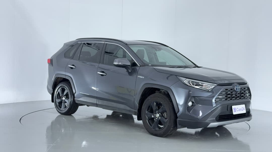 2021 Toyota RAV4 Cruiser (AWD) Hybrid, Automatic, 108360 km, Right Front Diagonal (45- Degree) View