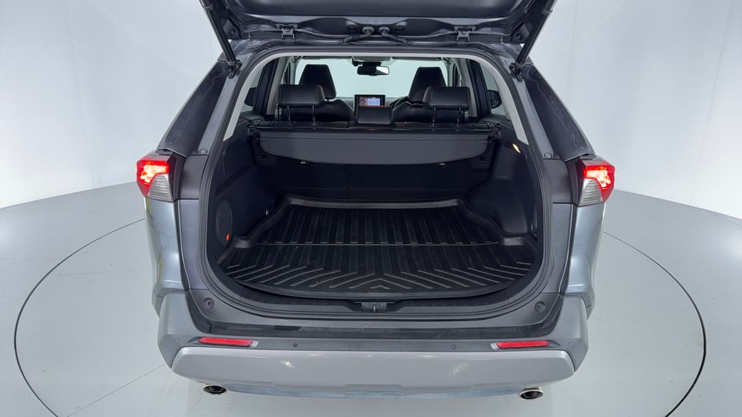 2021 Toyota RAV4 Cruiser (AWD) Hybrid, Automatic, 108360 km, Boot Inside View