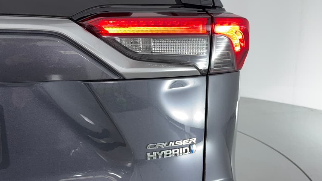 2021 Toyota RAV4 Cruiser (AWD) Hybrid, Automatic, 108360 km, Badge (Boot Right Side)