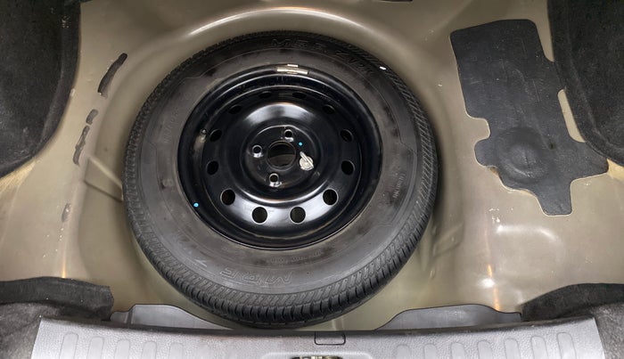 2015 Maruti Swift Dzire VDI ABS, Diesel, Manual, 85,949 km, Spare Tyre