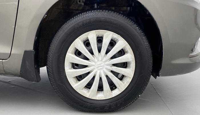 2015 Maruti Swift Dzire VDI ABS, Diesel, Manual, 85,949 km, Right Front Wheel