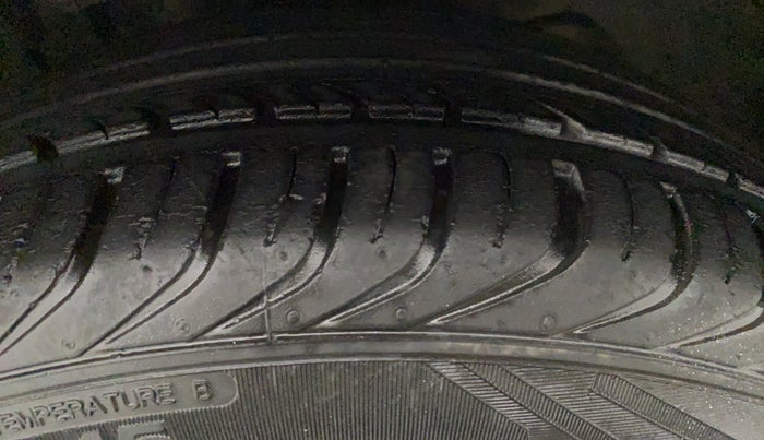 2019 Tata TIAGO JTP 1.2 PETROL, Petrol, Manual, 18,025 km, Left Front Tyre Tread