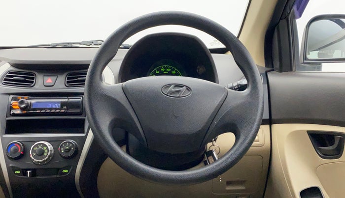 2015 Hyundai Eon ERA +, Petrol, Manual, 20,636 km, Steering Wheel Close Up