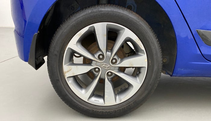 2015 Hyundai Elite i20 ASTA 1.2 (O), Petrol, Manual, 38,193 km, Right Rear Wheel