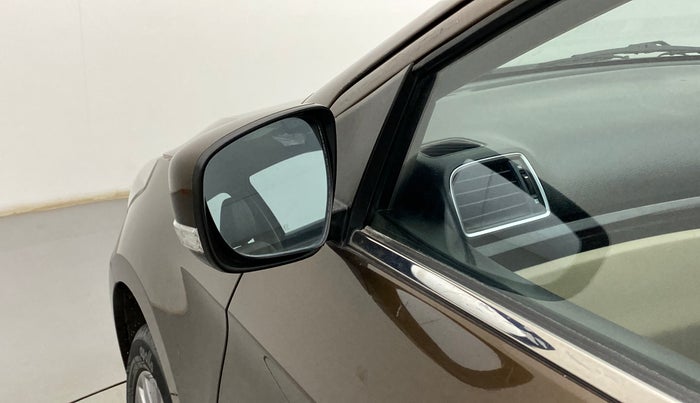 2018 Maruti Ciaz ALPHA 1.4 PETROL, Petrol, Manual, 51,360 km, Left rear-view mirror - Mirror motor not working