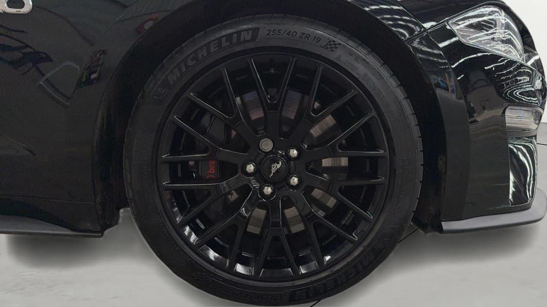 2022 Ford Mustang Gt 5.0 V8, Automatic, 27304 km, Right Front Wheel
