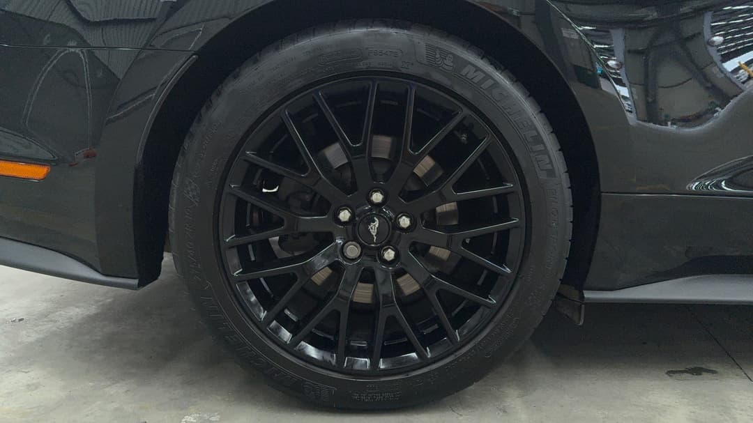 2022 Ford Mustang Gt 5.0 V8, Automatic, 27304 km, Right Rear Wheel