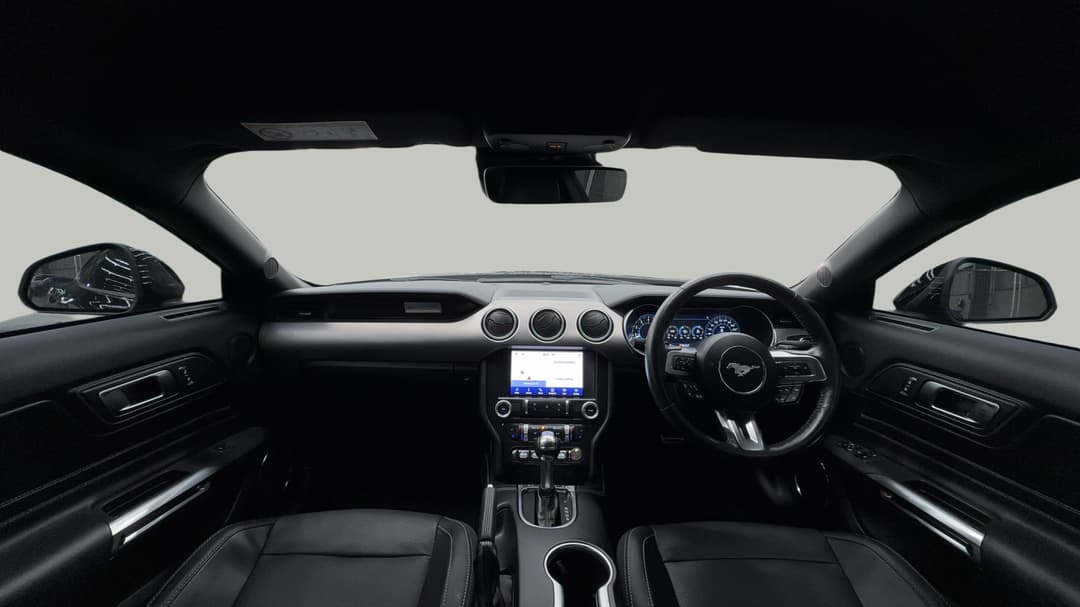 2022 Ford Mustang Gt 5.0 V8, Automatic, 27304 km, Dashboard View
