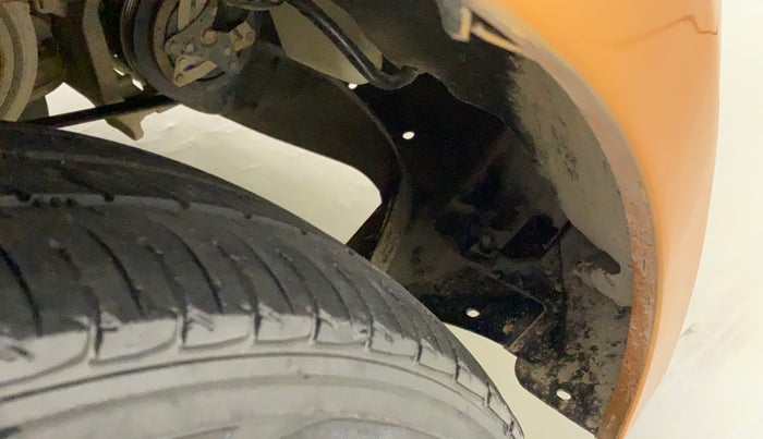 2018 Tata Tiago XT DIESEL, Diesel, Manual, 31,216 km, Right fender - Lining loose