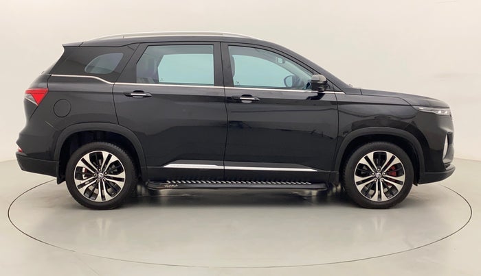 2021 MG HECTOR PLUS SHARP 1.5 PETROL TURBO DCT 6-STR, Petrol, Automatic, 31,138 km, Right Side View
