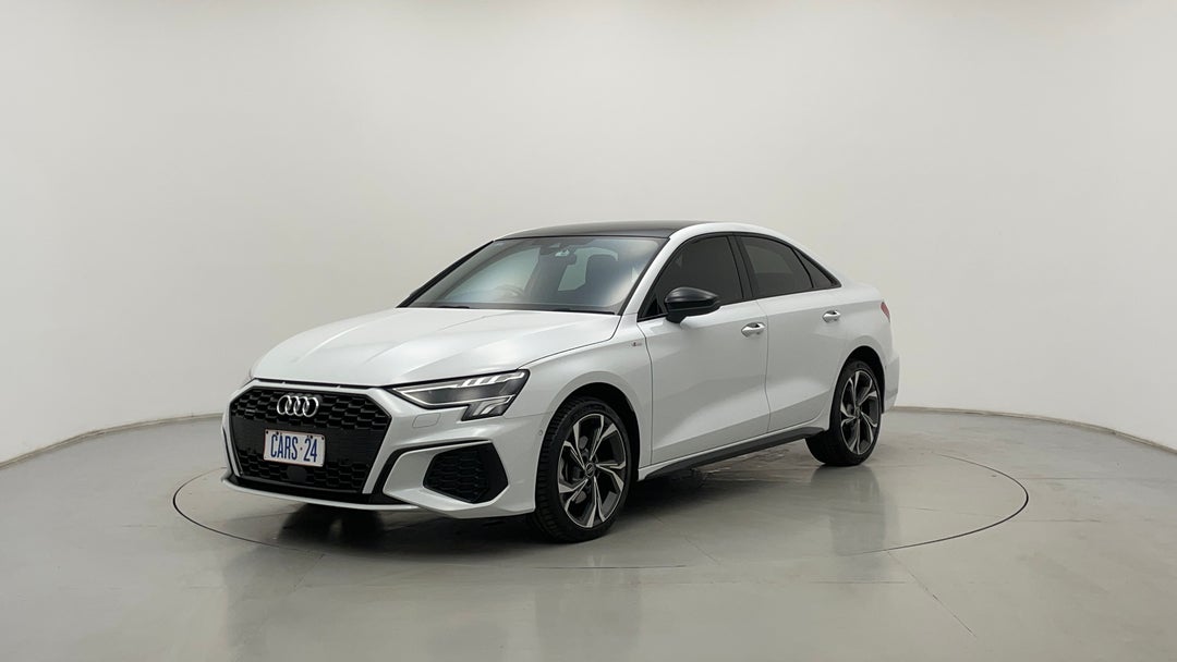2023 Audi A3 40 Tfsi Quattro, Automatic, 11980 km, Left Front Diagonal (45- Degree) View