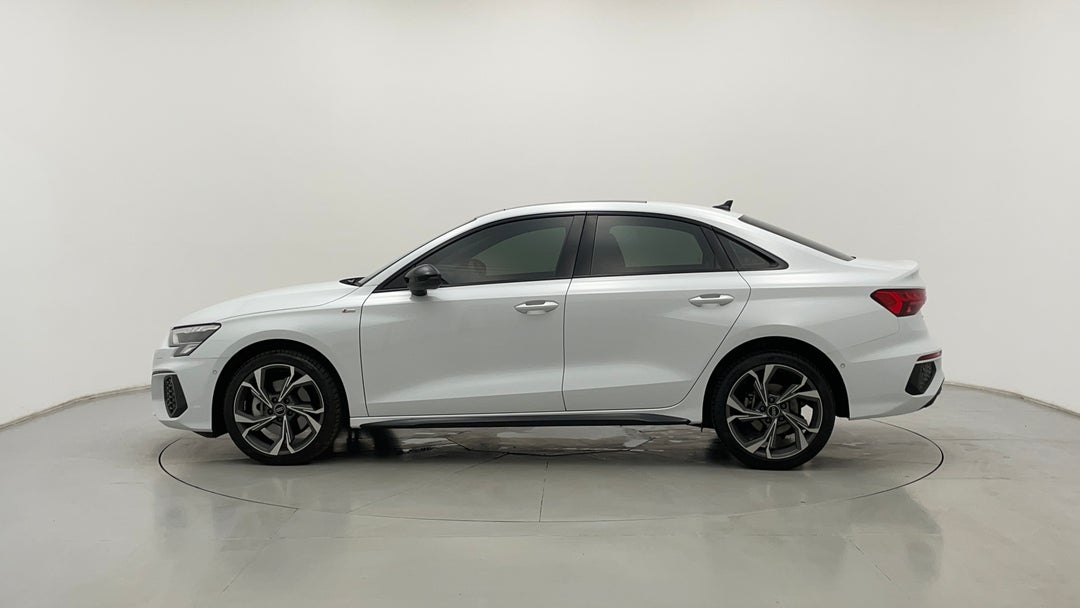 2023 Audi A3 40 Tfsi Quattro, Automatic, 11980 km, Left Side View