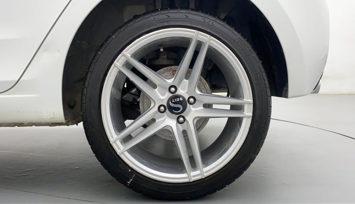 2018 Hyundai Elite i20 SPORTZ 1.2, Petrol, Manual, 21,870 km, Left Rear Wheel