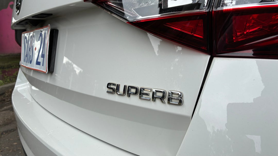 Badge (Boot Right Side)