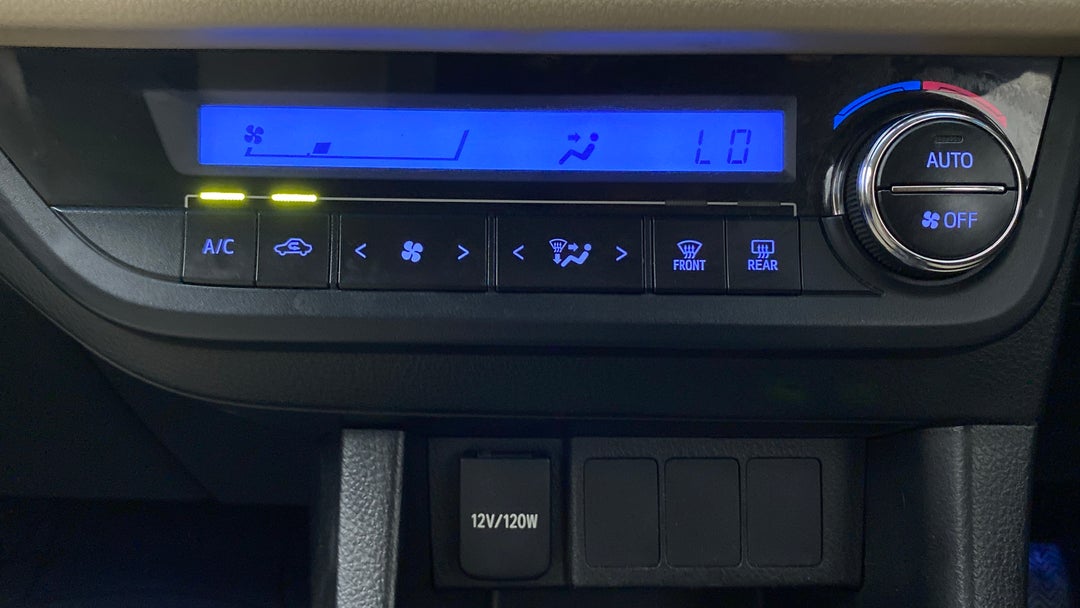 Automatic Climate Control 