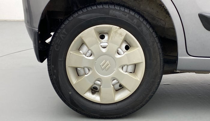 2013 Maruti Wagon R 1.0 LXI CNG, CNG, Manual, 62,649 km, Right Rear Wheel