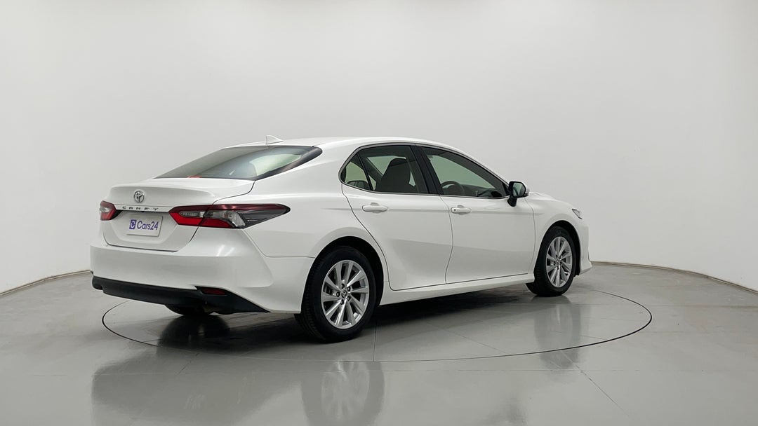 Right Back Diagonal (45- Degree) View