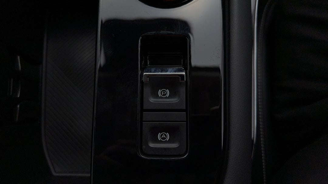 2022 GWM Haval H6 Ultra Awd, Automatic, 53380 km, Handbrake