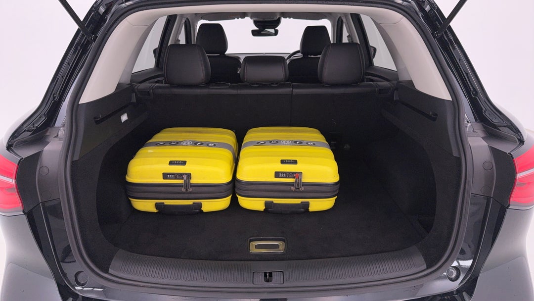 2019 MG HS Vibe, Automatic, 76552 km, Boot Inside View with Luggage