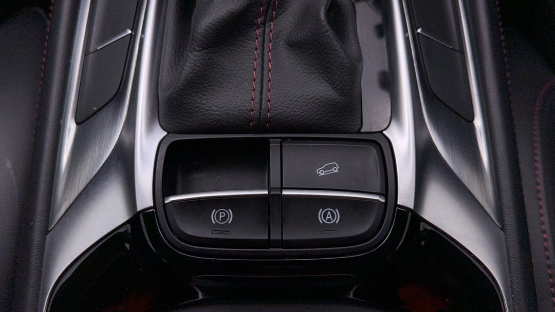 2019 MG HS Vibe, Automatic, 76552 km, Handbrake