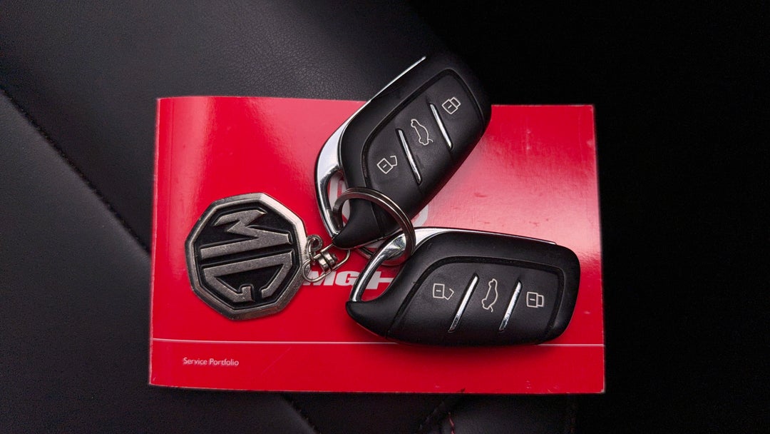 2019 MG HS Vibe, Automatic, 76552 km, Key Close-up