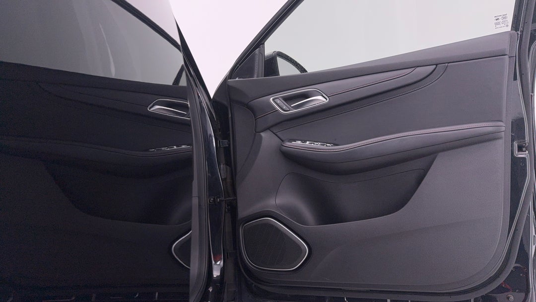 2019 MG HS Vibe, Automatic, 76552 km, Speaker View