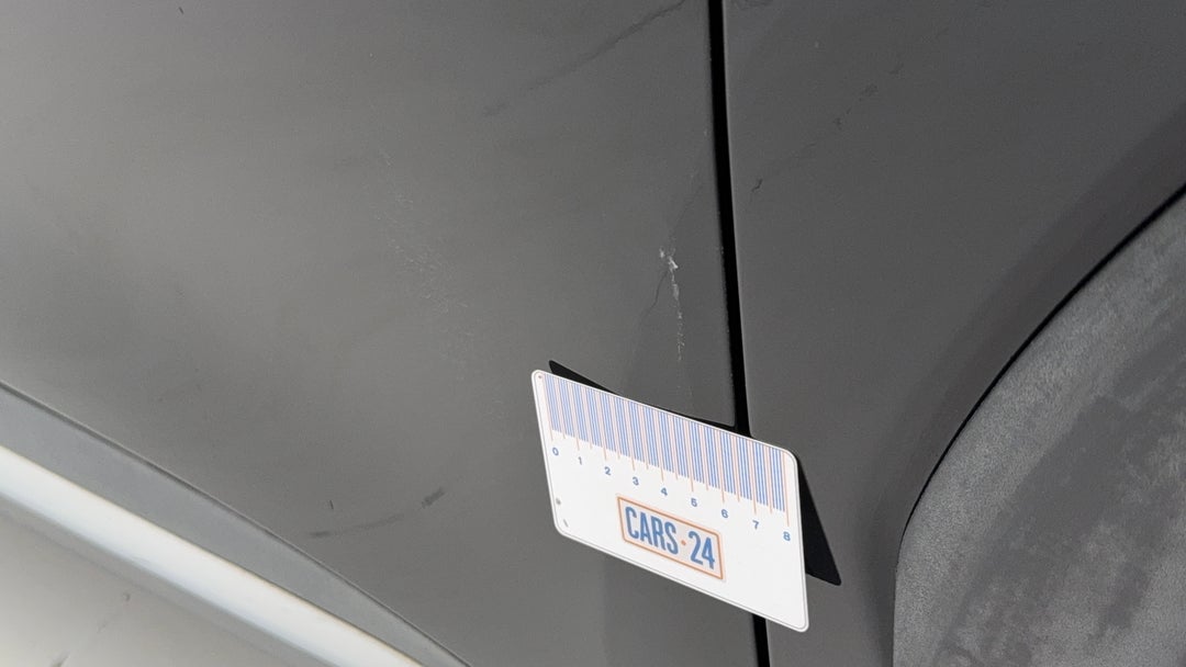 2019 MG HS Vibe, Automatic, 76552 km, Doors Front RHS Dent