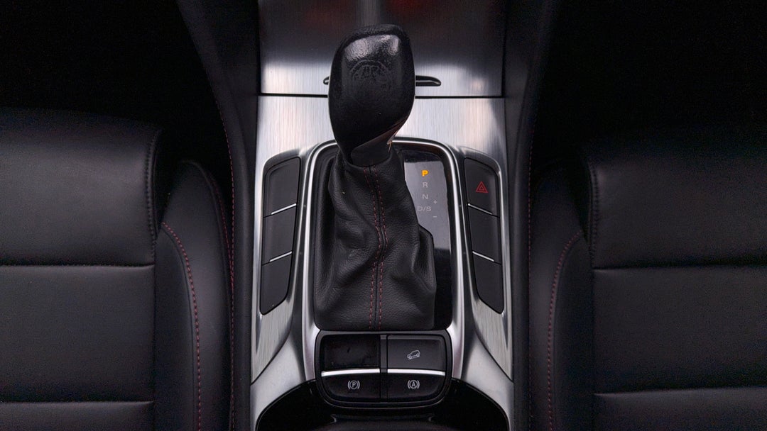 2019 MG HS Vibe, Automatic, 76552 km, Gear Lever 