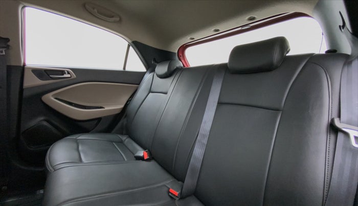 2016 Hyundai Elite i20 ASTA 1.2, Petrol, Manual, 20,904 km, Right Side Rear Door Cabin