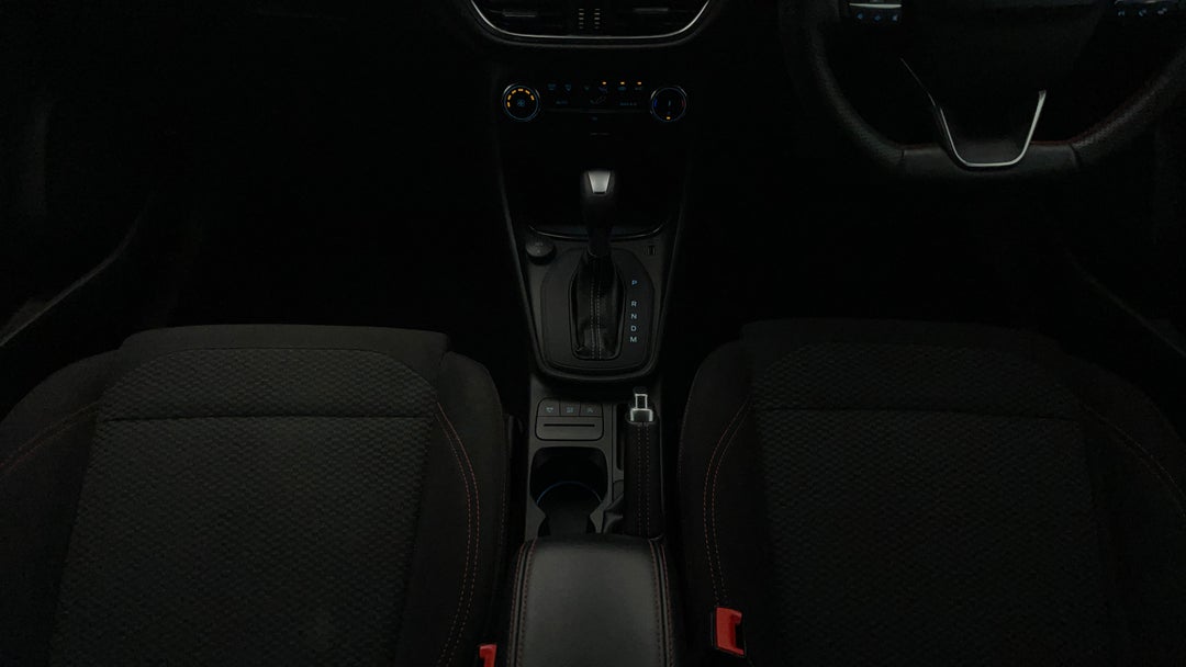 2022 Ford Puma St-line, Automatic, 47506 km, Center Console