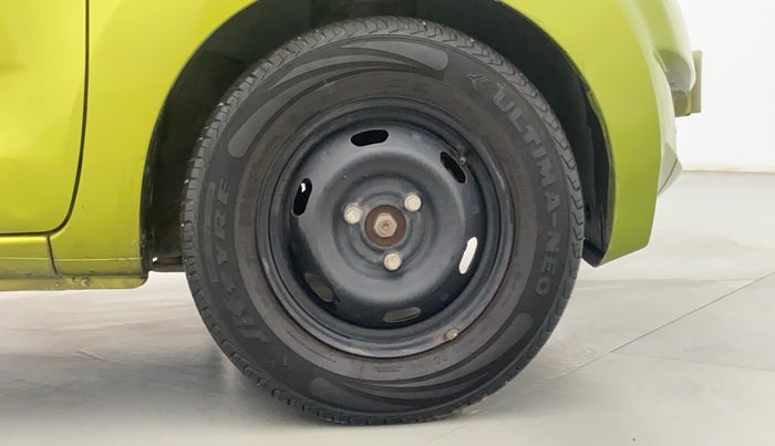 2017 Datsun Redi Go T (O), Petrol, Manual, 12,611 km, Right Front Wheel