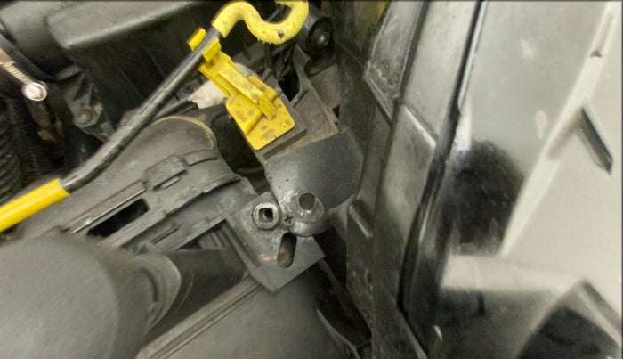2015 Ford Ecosport 1.5 TITANIUM TI VCT AT, Petrol, Automatic, 88,710 km, Left headlight - Clamp has minor damage