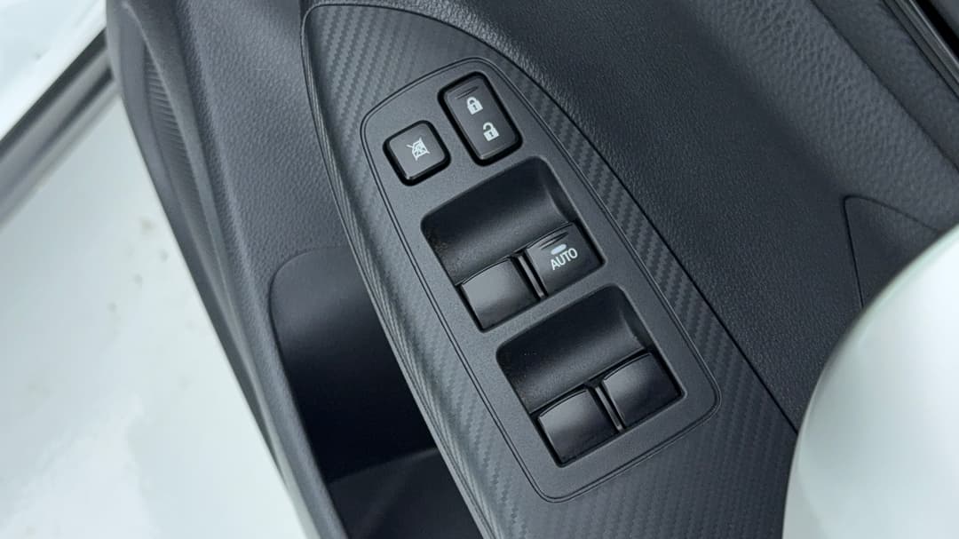 2024 Mitsubishi Eclipse Cross Es (2WD), Automatic, 28962 km, Drivers Side Door Panel Controls