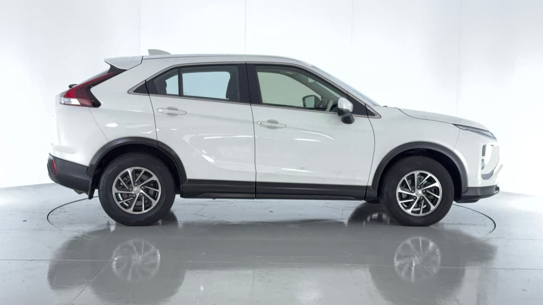 2024 Mitsubishi Eclipse Cross Es (2WD), Automatic, 28962 km, Right Side View