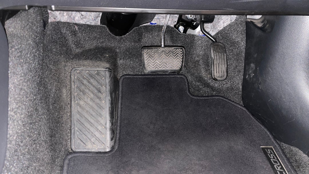 Pedals and Footmat