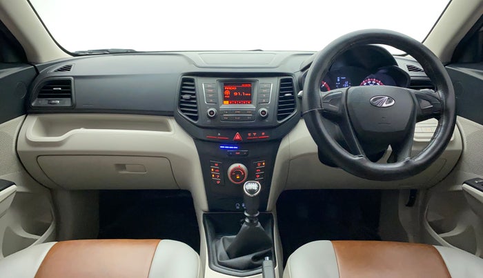 2020 Mahindra XUV300 W4 1.5 DIESEL, Diesel, Manual, 45,431 km, Dashboard