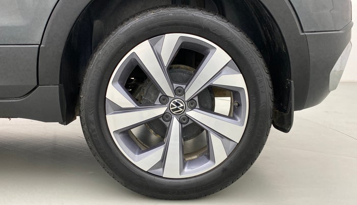 2021 Volkswagen TAIGUN TOPLINE 1.0 TSI MT, Petrol, Manual, 5,745 km, Left Rear Wheel