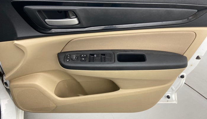 2019 Honda Amaze 1.2L I-VTEC S CVT, Petrol, Automatic, 19,624 km, Driver Side Door Panels Control