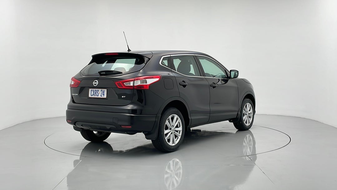 Right Back Diagonal (45- Degree) View