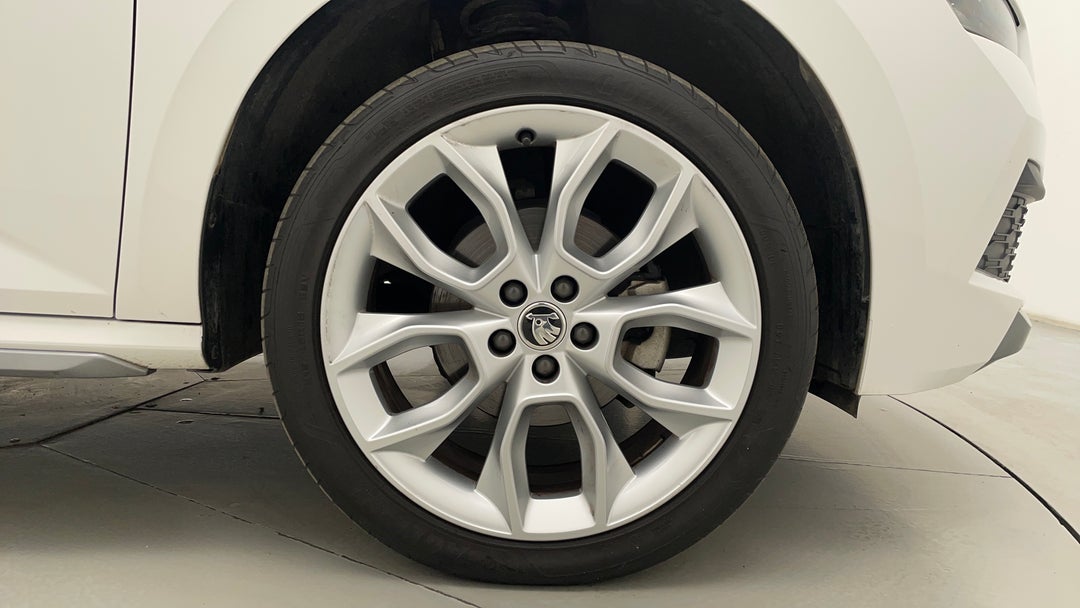 2022 SKODA Kamiq Style 85tsi, Automatic, 56004 km, Right Front Wheel