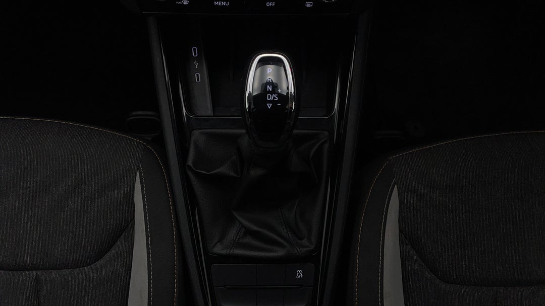 2022 SKODA Kamiq Style 85tsi, Automatic, 56004 km, Gear Lever 